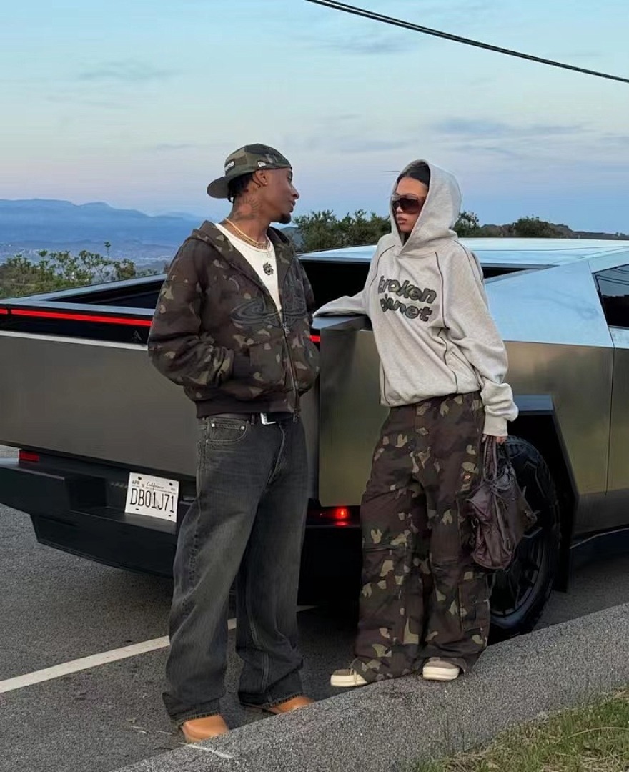 Other ¥255 Camo Zip Up Hoodie - Image 26