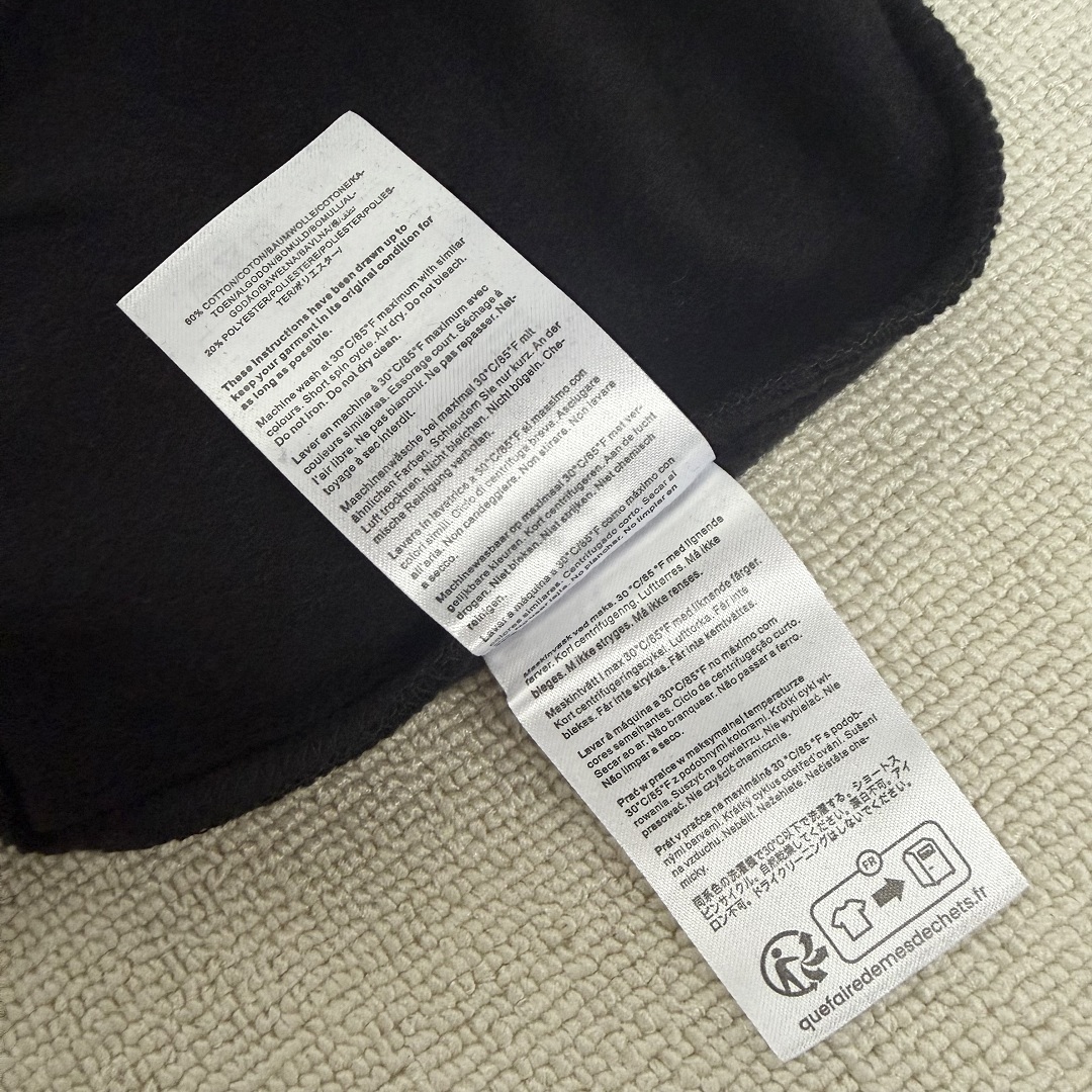 Other 195¥ (Divin…Black Hole Print Zip) - Image 17