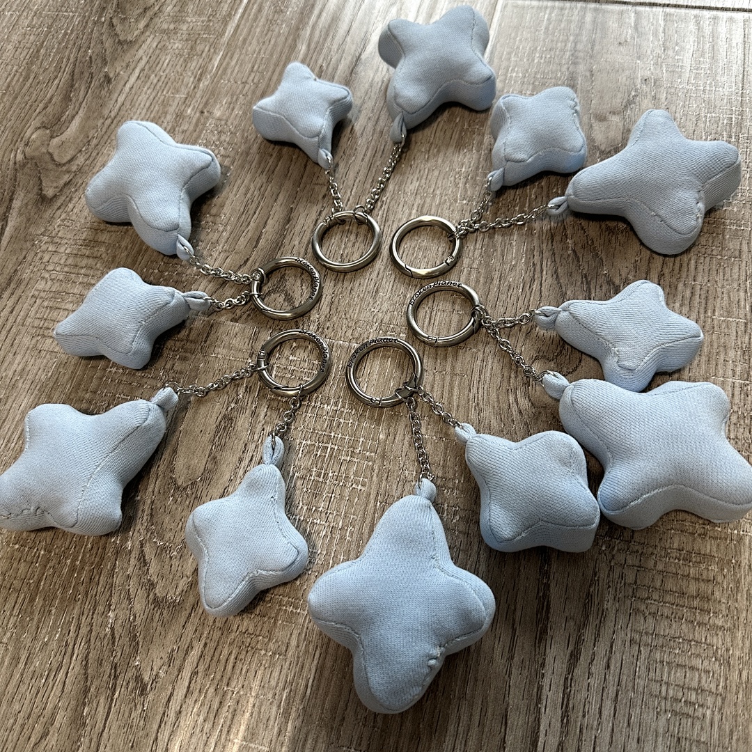 Other ¥19 Star Keychain - Image 17