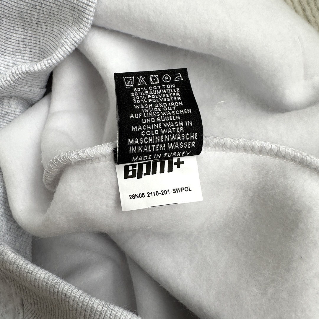 Other Tracksuit - Image 25