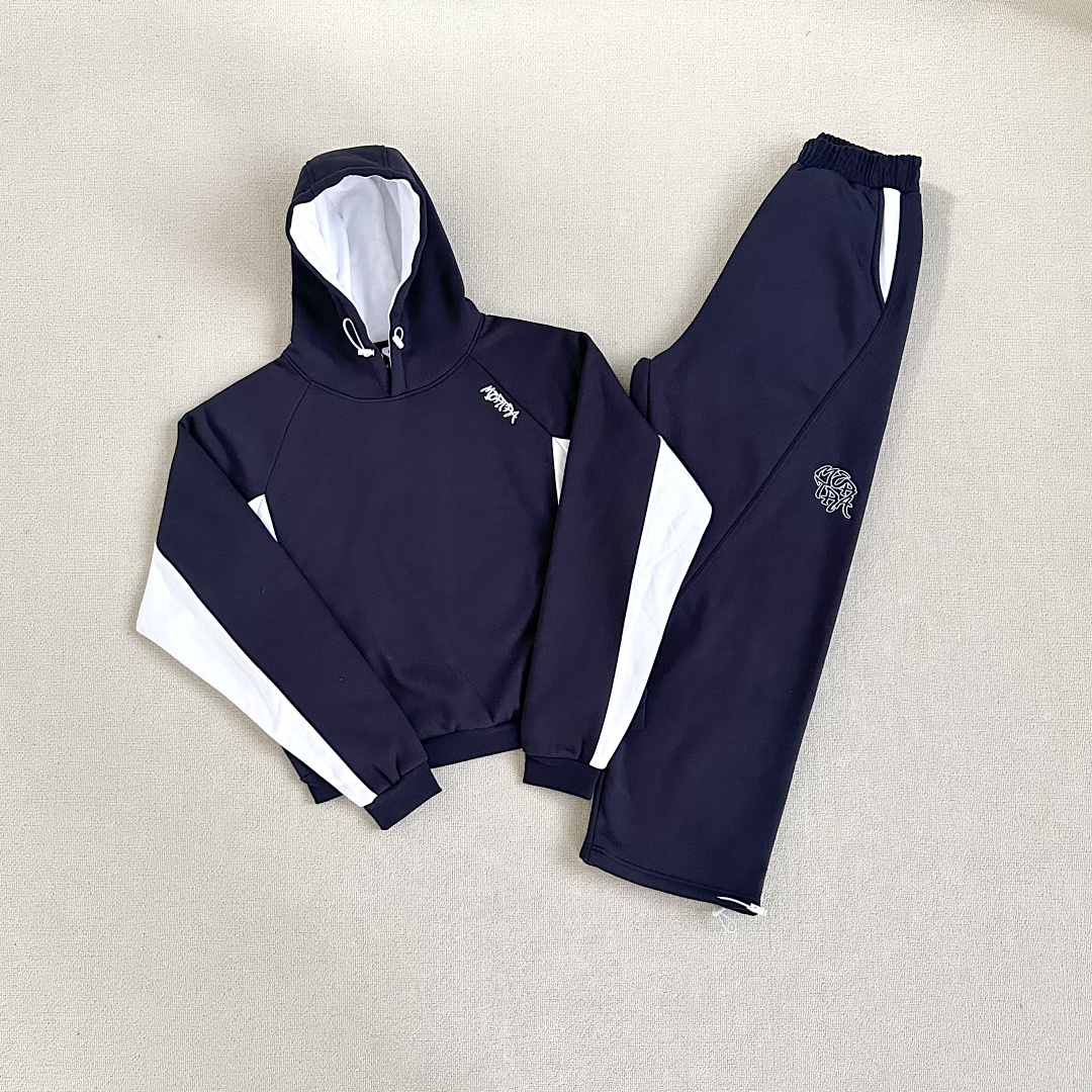 Other ¥199+¥219 2.0 Colour Me-Colorblock Sports Suit (Navy Blue)