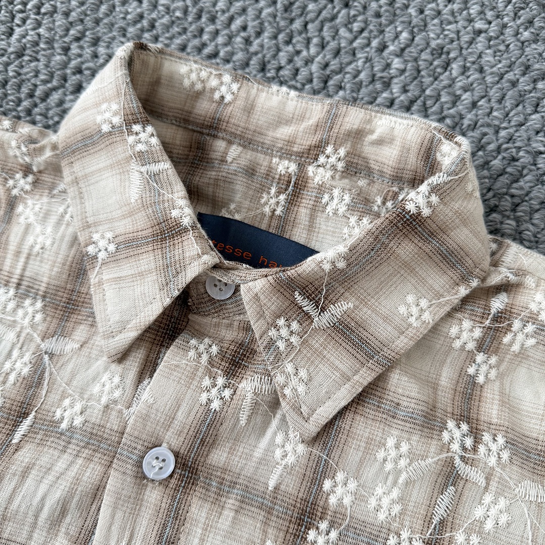 Other ¥180 (Vitesse Embroidered Long-Sleeved Shirt ｜Brown) - Image 7