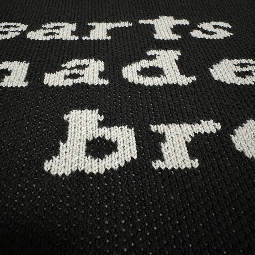 Other ¥209 BPM 'The Broken Heats' Knitted Sweater - Image 14