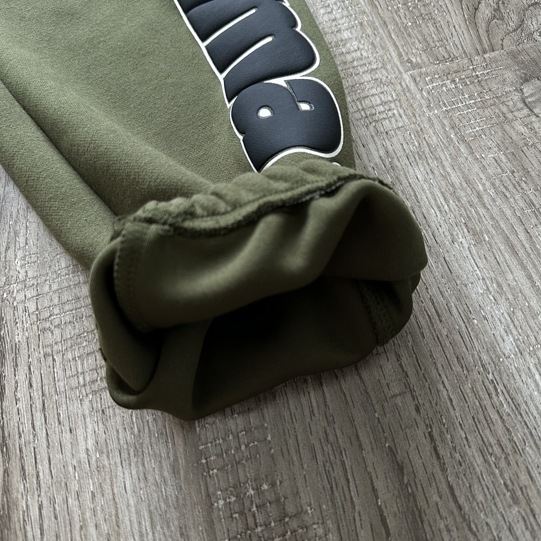 Other ¥380 Army Green & Black Trackeh - Image 29