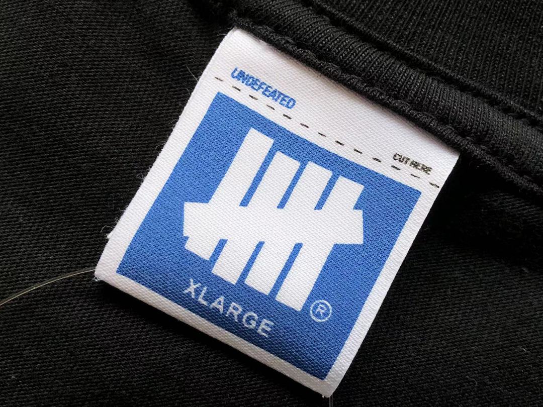 On Running ~89 UNDEFEATED T-SHIRT - Image 18