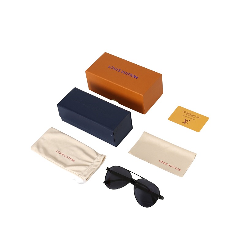 Other 179 Lš„SUNGLASSES, photo 1