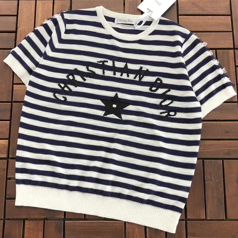 Other ~179 D🔥O🔥 T-SHIRT SWEATER, photo 1