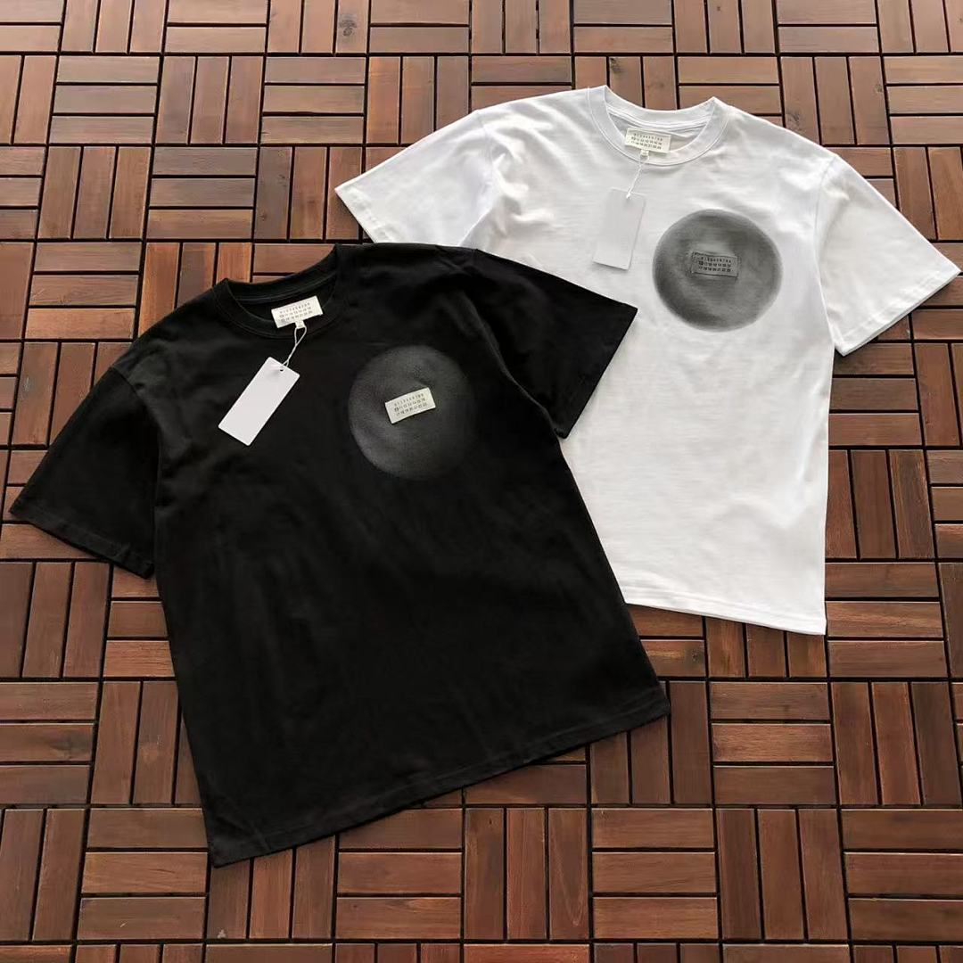 Other ~79 M🔥IS🔥N M🔥R🔥IE🔥A T-SHIRT 77032502 (Im 176CM 58KG Iwear Size 46 In The Photo), photo 1
