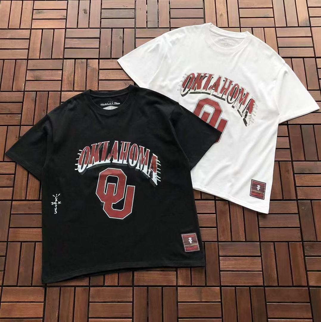 ~75 TRAVIS SCOTT T-SHIRT 77042161 (Im 185CM 80KG Iwear Size M In The Photo), photo 1