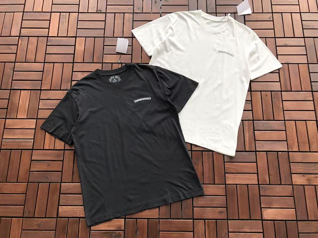 On Running ~109 CH🔥OM🔥 HE🔥RTS T-SHIRT 55022505 (Im 180CM 68KG Iwear Size S In The Photo) - Image 7