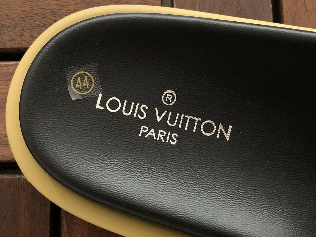 Other 125 L🔥SLIPPERS - Image 32