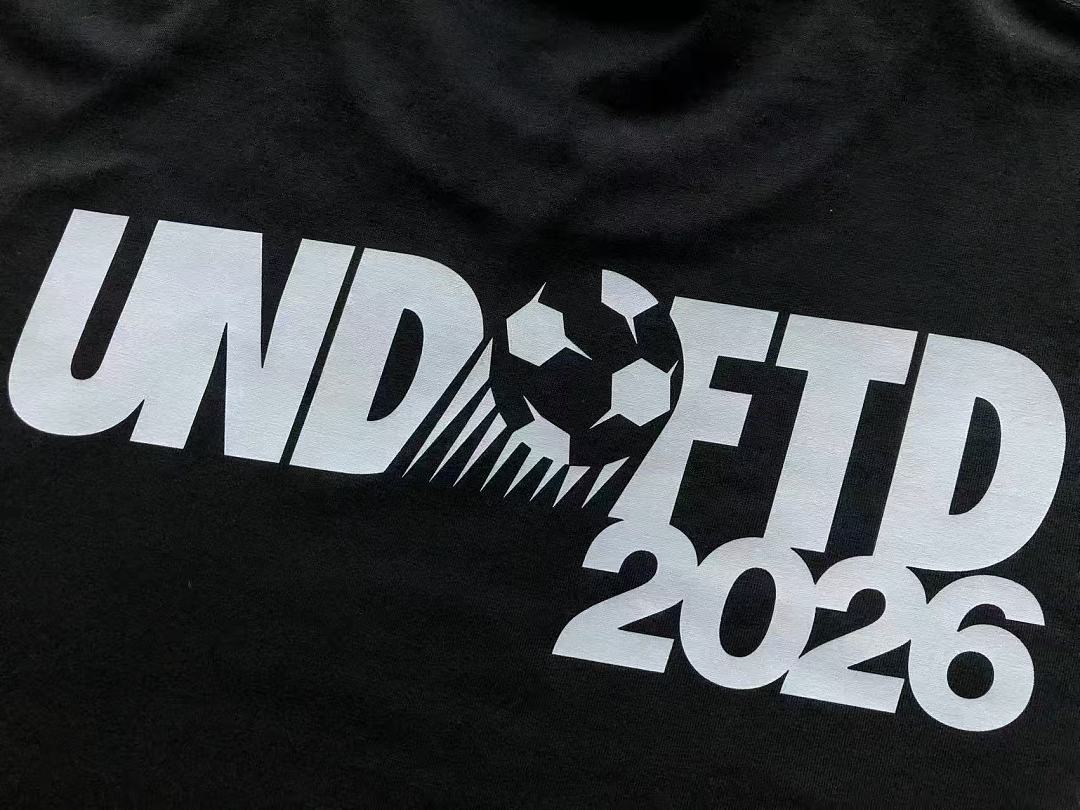 On Running ~ 85 UNDEFEATED T-SHIRT 55072823 (Im 185CM 70KG Iwear Size L In The Photo) - Image 10