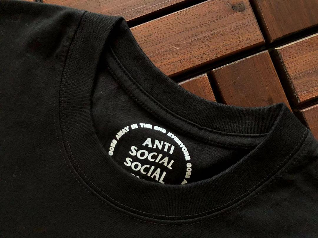 On Running ~89 ANTI SOCIAL CLUB T-SHIRT - Image 27