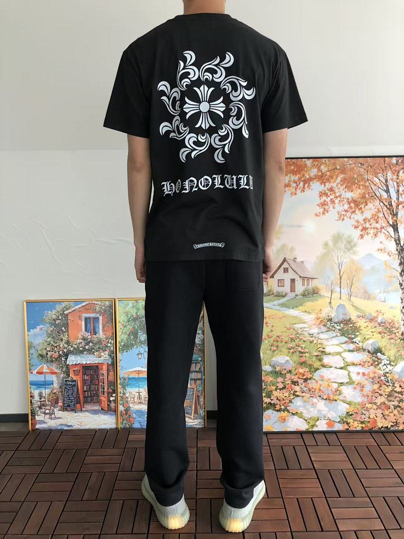 On Running ~109 CH🔥OM🔥 HE🔥RTS T-SHIRT 55022502 (Im 180CM 68KG Iwear Size S In The Photo) - Image 5