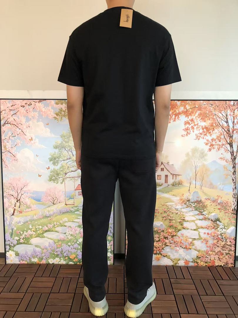On Running ~79 ST🔥S🔥Y T-SHIRT 55082721 (Im 185CM 80KG Iwear Size L In The Photo) - Image 4