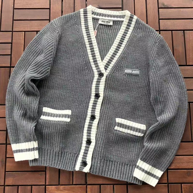 ~189 M🔥U SWEATER, photo 1