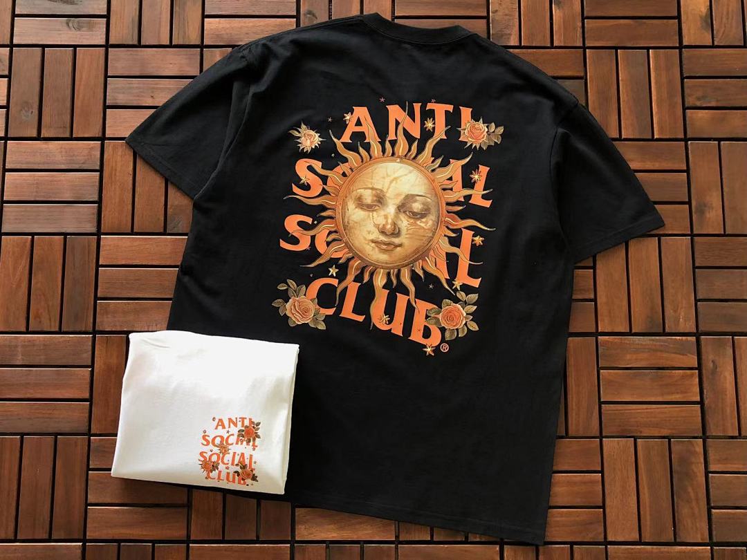 On Running ~89 ANTI SOCIAL CLUB T-SHIRT - Image 3