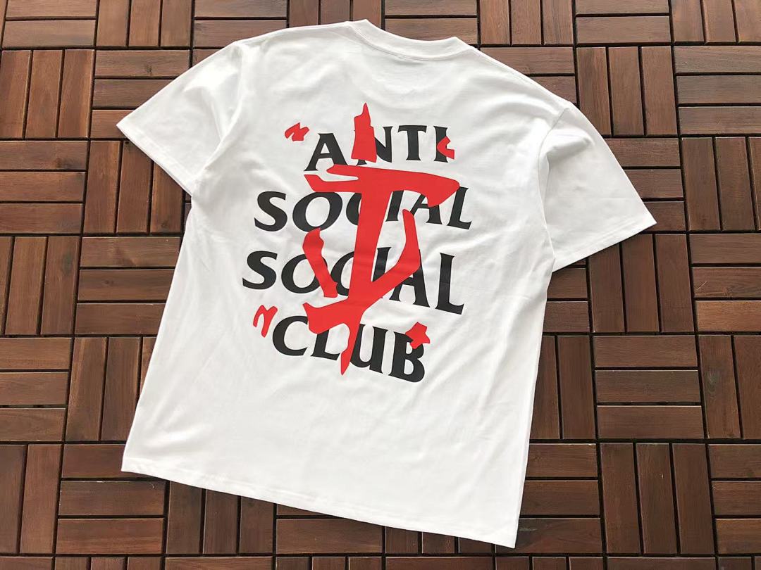 On Running ~ 85 ANTI SOCIAL CLUB T-SHIRT 55041278 (Im 185CM 70KG Iwear Size L In The Photo) - Image 10