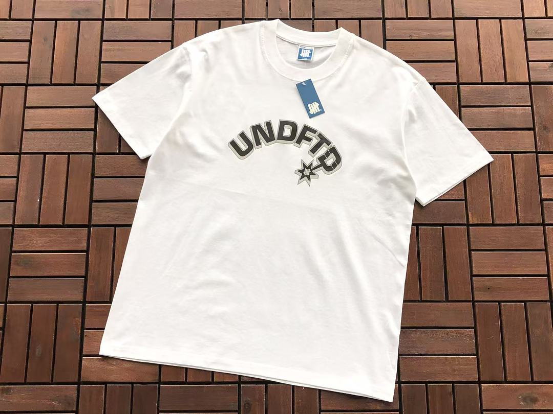 On Running ~85 UNDEFEATED T-SHIRT 55063097 (Im 180CM 68KG Iwear Size L In The Photo) - Image 7