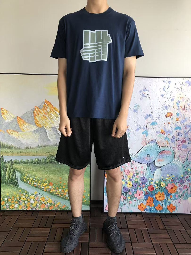 On Running ~85 UNDEFEATED T-SHIRT 55071621 (Im 185CM 70KG Iwear Size M In The Photo) - Image 3