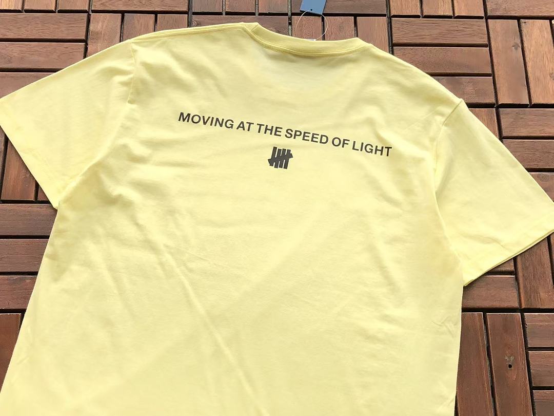 On Running ~ 85 UNDEFEATED T-SHIRT 55041738 (Im 185CM 80KG Iwear Size L In The Photo) - Image 18