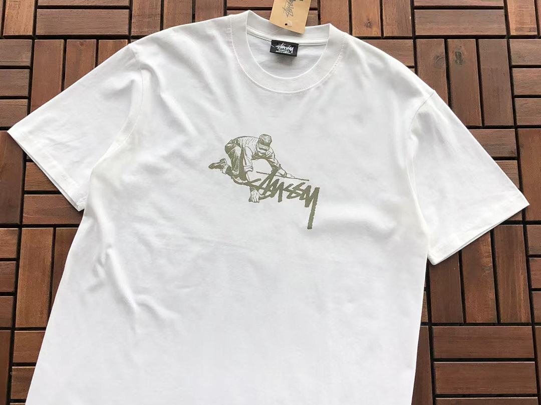 On Running ~85 ST🔥S🔥Y T-SHIRT 11102105 (Im 176CM 58KG Iwear Size L In The Photo) - Image 8