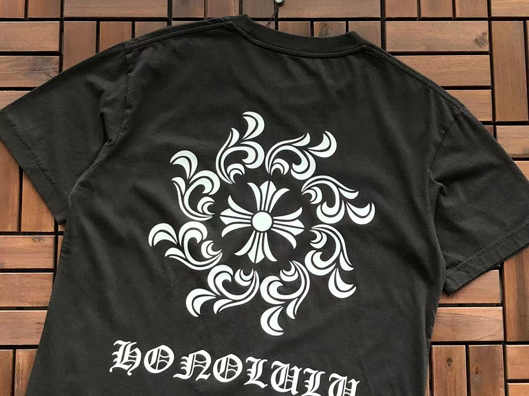 On Running ~109 CH🔥OM🔥 HE🔥RTS T-SHIRT 55022502 (Im 180CM 68KG Iwear Size S In The Photo) - Image 19