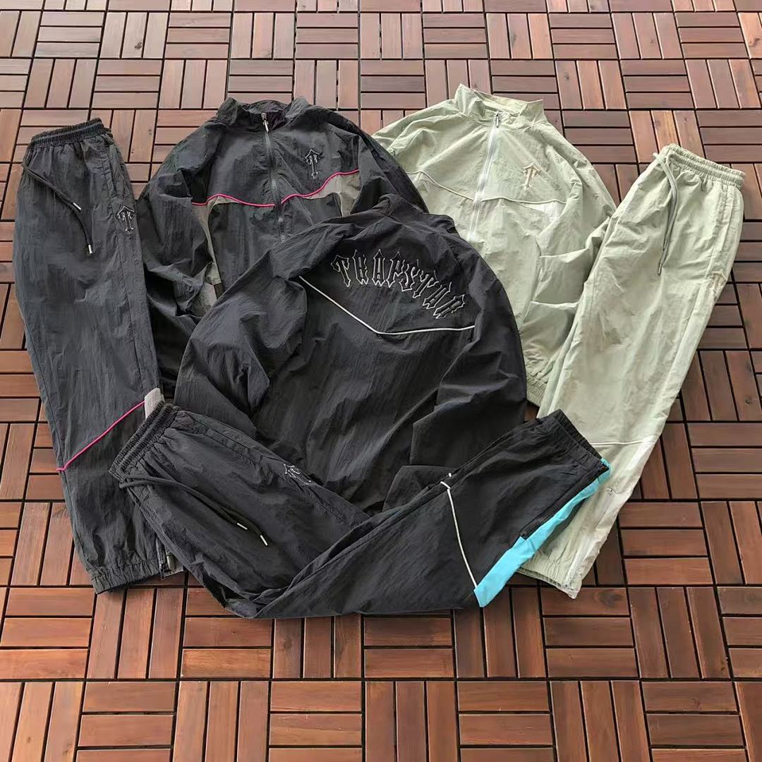 Other TOP~189 PANTS~179 TRAPSTAR JACKET TROUSERS 33112253 (Im 176CM 58KG Iwear Size M In The Photo), photo 1