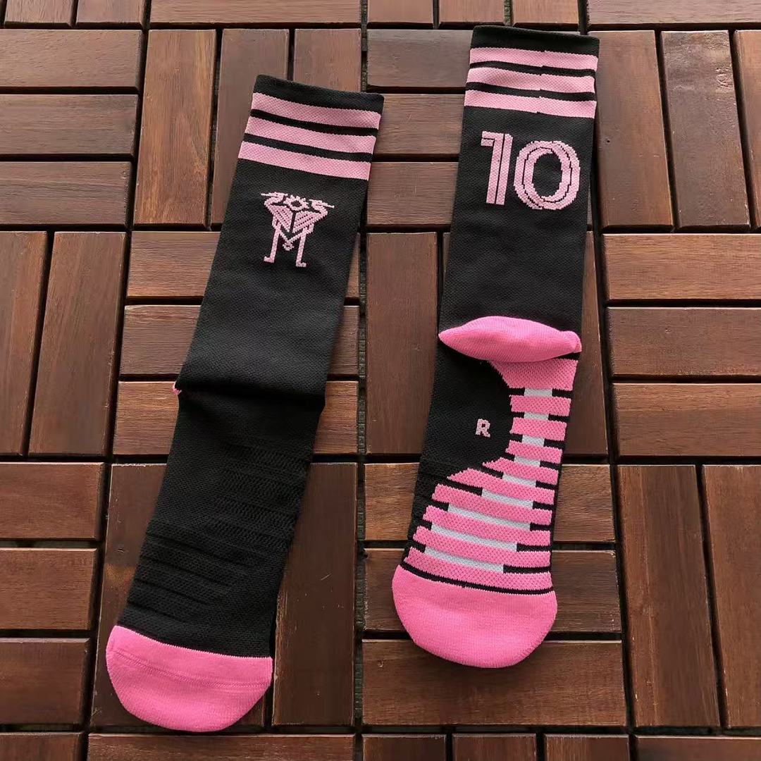 ~38 NBA BASKETBALL, photo 1