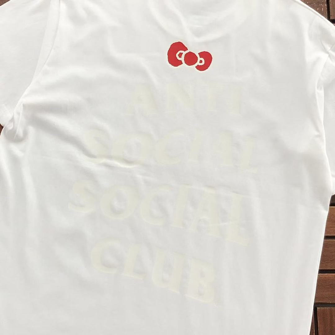 On Running ~85 ANTI SOCIAL CLUB & SANRIO T-SHIRT 55051894 (Im 185CM 70KG Iwear Size M In The Photo) - Image 13