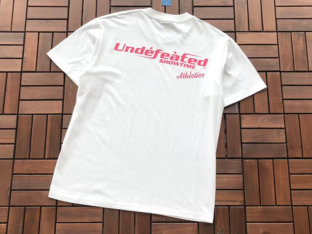 On Running ~85 UNDEFEATED T-SHIRT 55051427 (Im 185CM 80KG Iwear Size M In The Photo) - Image 8