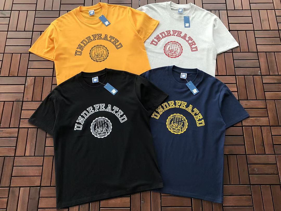 On Running ~85 UNDEFEATED T-SHIRT 55051431 (Im 185CM 80KG Iwear Size M In The Photo) - Image 6