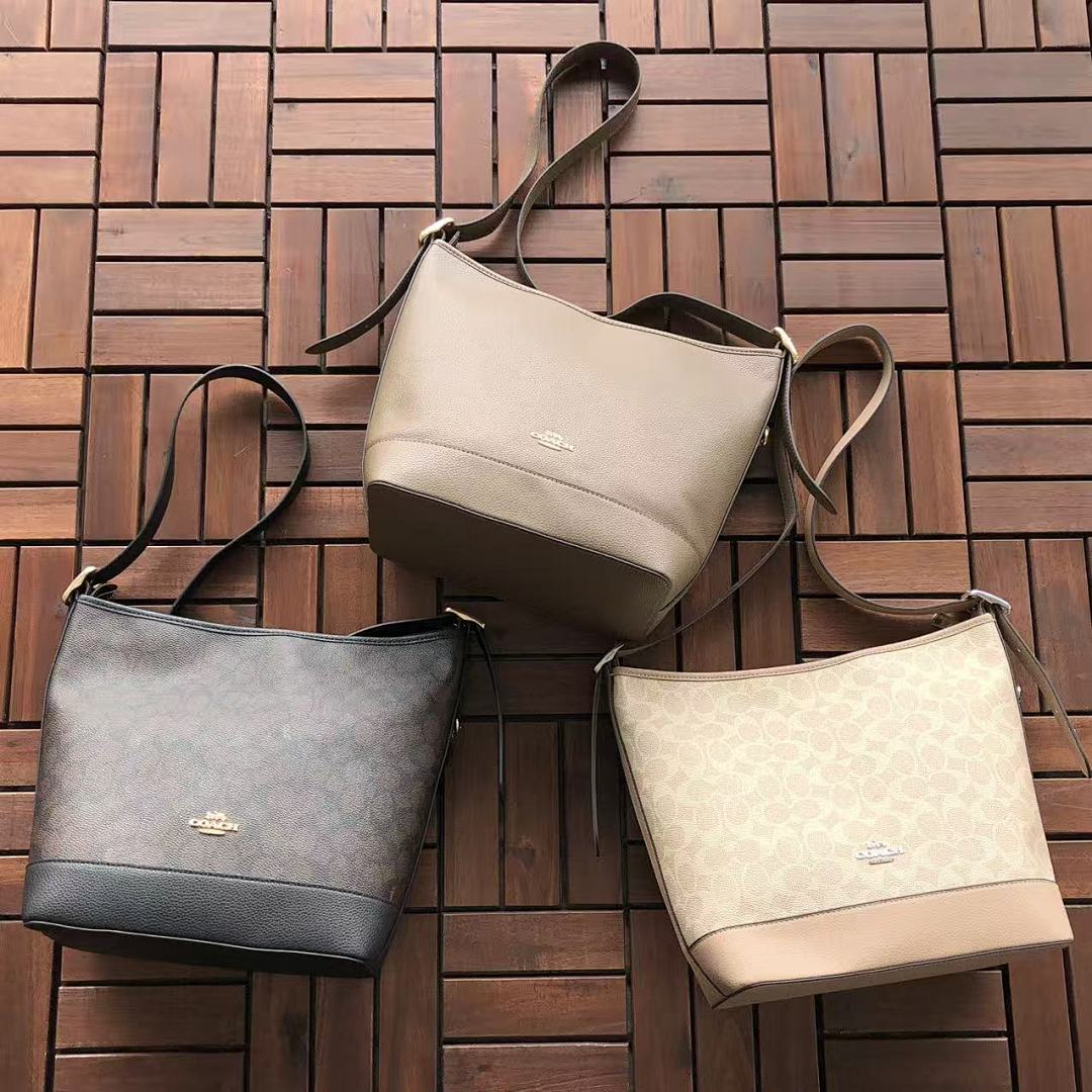 ~239 C🔥A🔥H BAG 22110445 (Long 32CM* Wide 26CM* High 15CM), photo 1