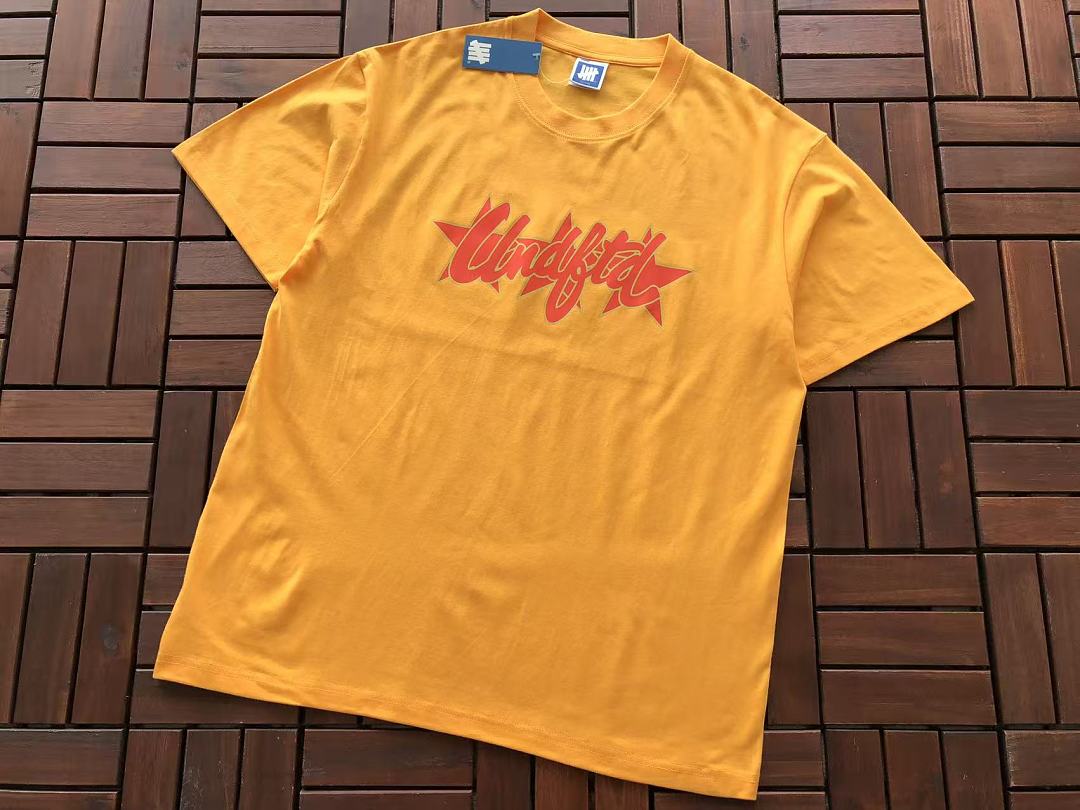 On Running ~85 UNDEFEATED T-SHIRT 55071605 (Im 185CM 70KG Iwear Size M In The Photo) - Image 9