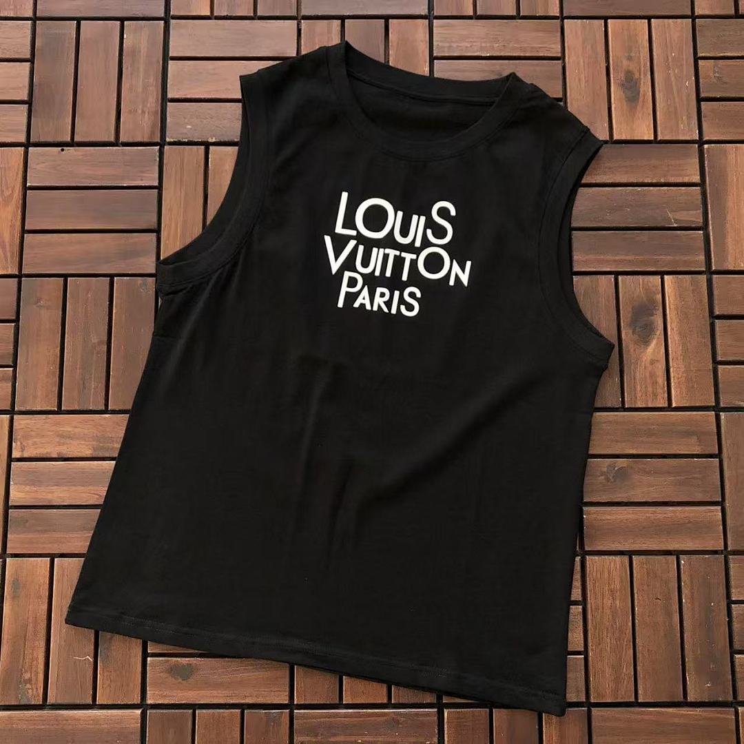 Other 109 L🔥VEST 44120937 (Im 176CM 58KG Iwear Size L In The Photo), photo 1