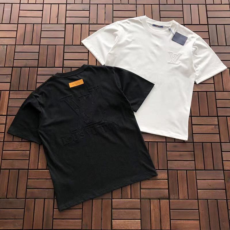 ~149 L🔥T-SHIRT 66030145 (Im 185CM 80KG Iwear Size L In The Photo), photo 1
