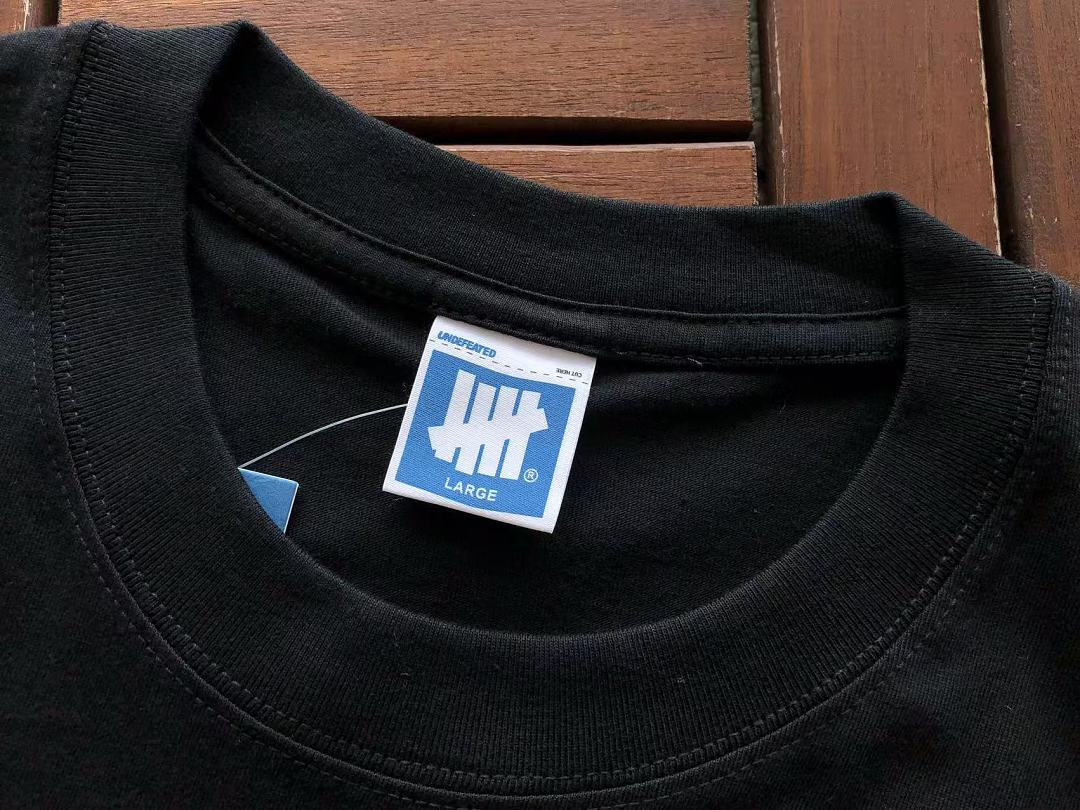 On Running ~ 85 UNDEFEATED T-SHIRT 55071009 (Im 185CM 70KG Iwear Size L In The Photo) - Image 33