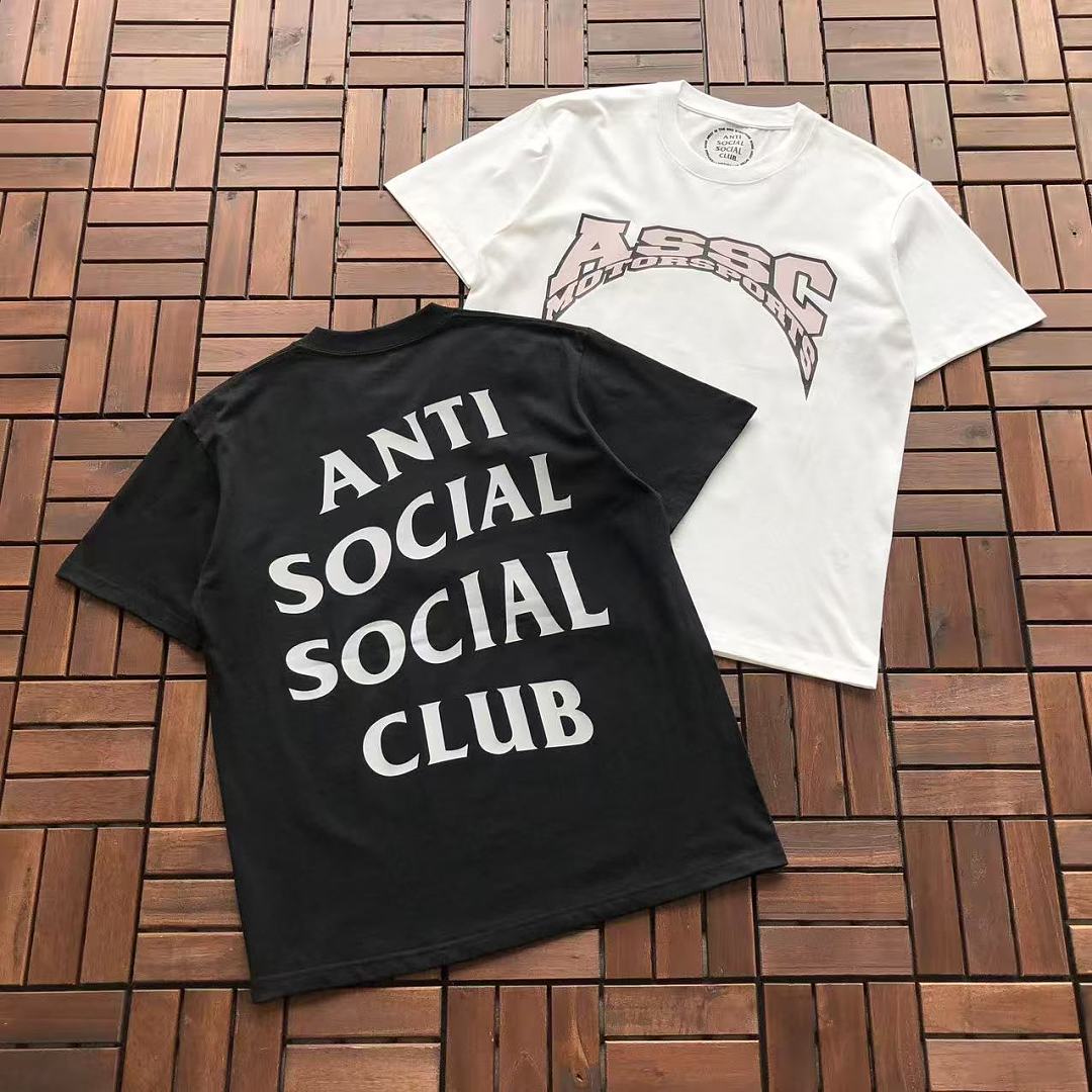 On Running ~85 ANTI SOCIAL CLUB T-SHIRT 55041710 (Im 180CM 68KG Iwear Size M In The Photo)