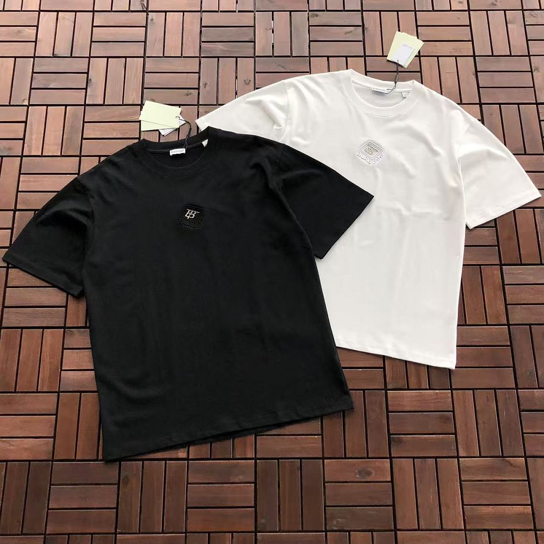 Other ~149 B🔥RB🔥RRY T-SHIRT 66051001 (Im 180CM 68KG Iwear Size XL In The Photo), photo 1