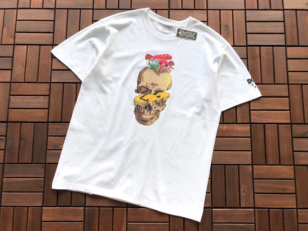 On Running ~95 DGK T-SHIRT - Image 15