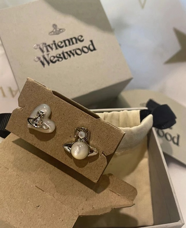 Other 119 VIVIENNE WESTWOOD, photo 1