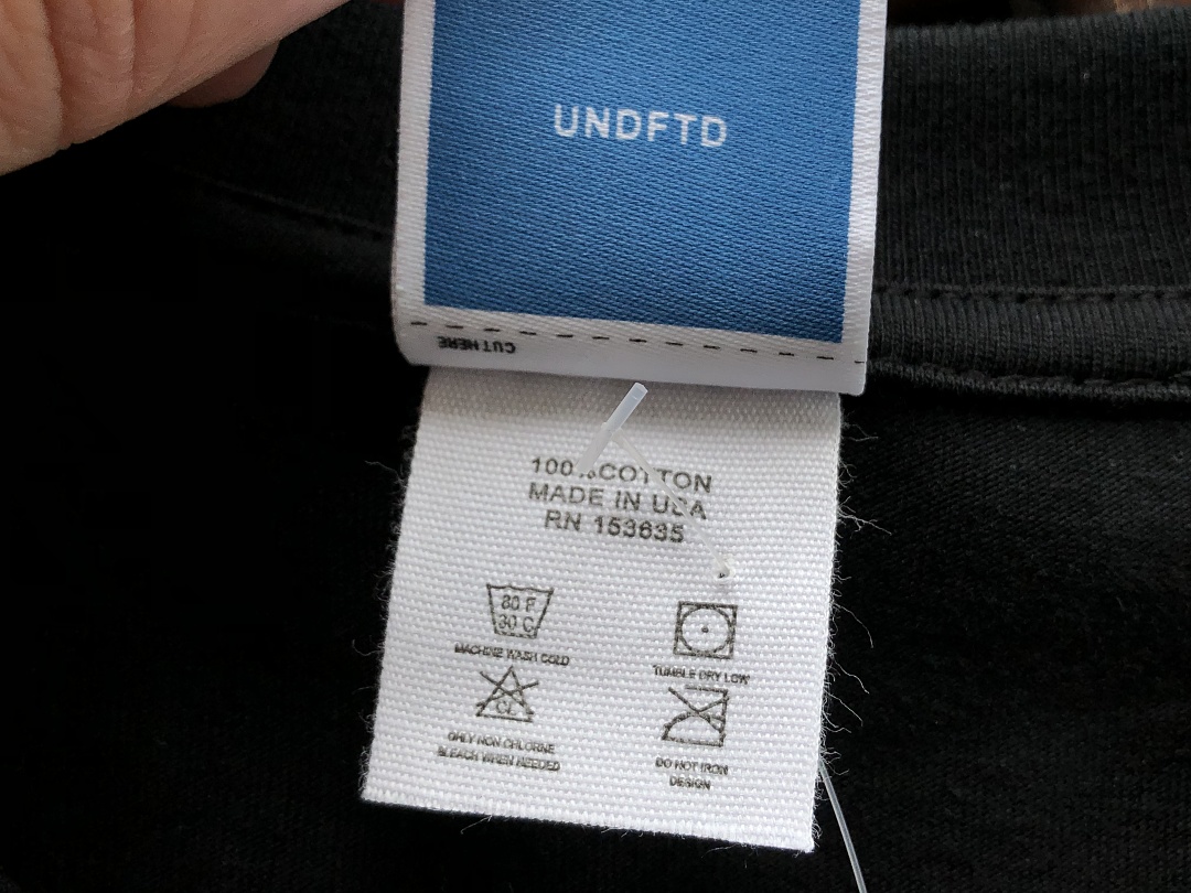 On Running ~85 UNDEFEATED T-SHIRT 55063052 (Im 180CM 68KG Iwear Size L In The Photo) - Image 19