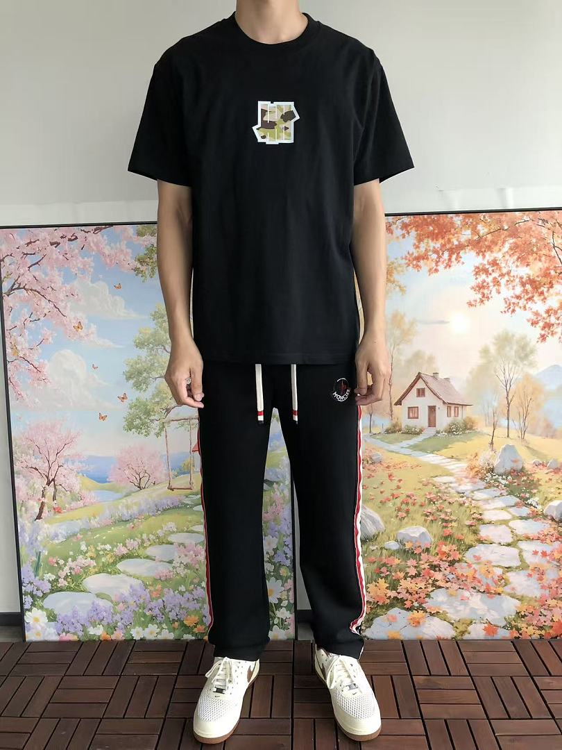 On Running ~85 UNDEFEATED T-SHIRT 55063052 (Im 180CM 68KG Iwear Size L In The Photo) - Image 3