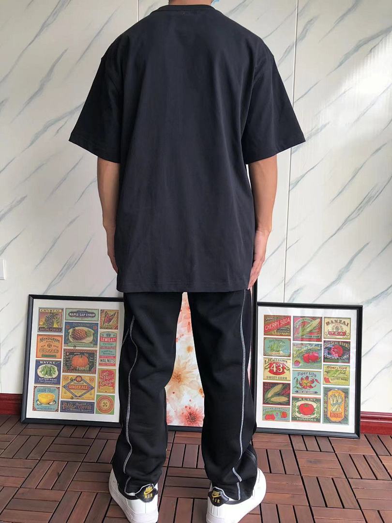 On Running ~95 PLEASURES T-SHIRT 11090243 (Im 171Cm 60Kg I Wear Size L In The Phot) - Image 4