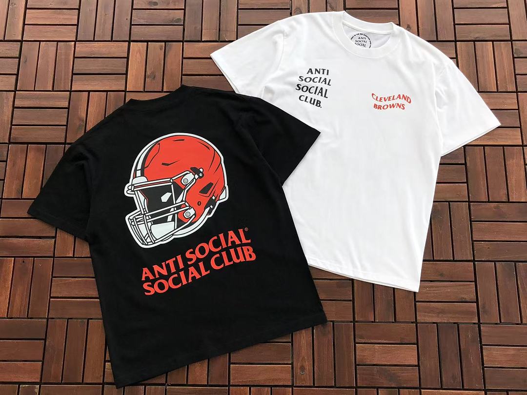 On Running ~85 ANTI SOCIAL CLUB T-SHIRT 55051875 (Im 185CM 70KG Iwear Size M In The Photo) - Image 5