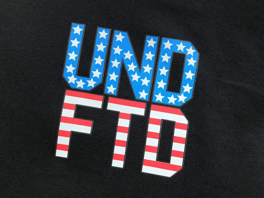 On Running ~ 85 UNDEFEATED T-SHIRT 55070667 (Im 185CM 80KG Iwear Size M In The Photo) - Image 11