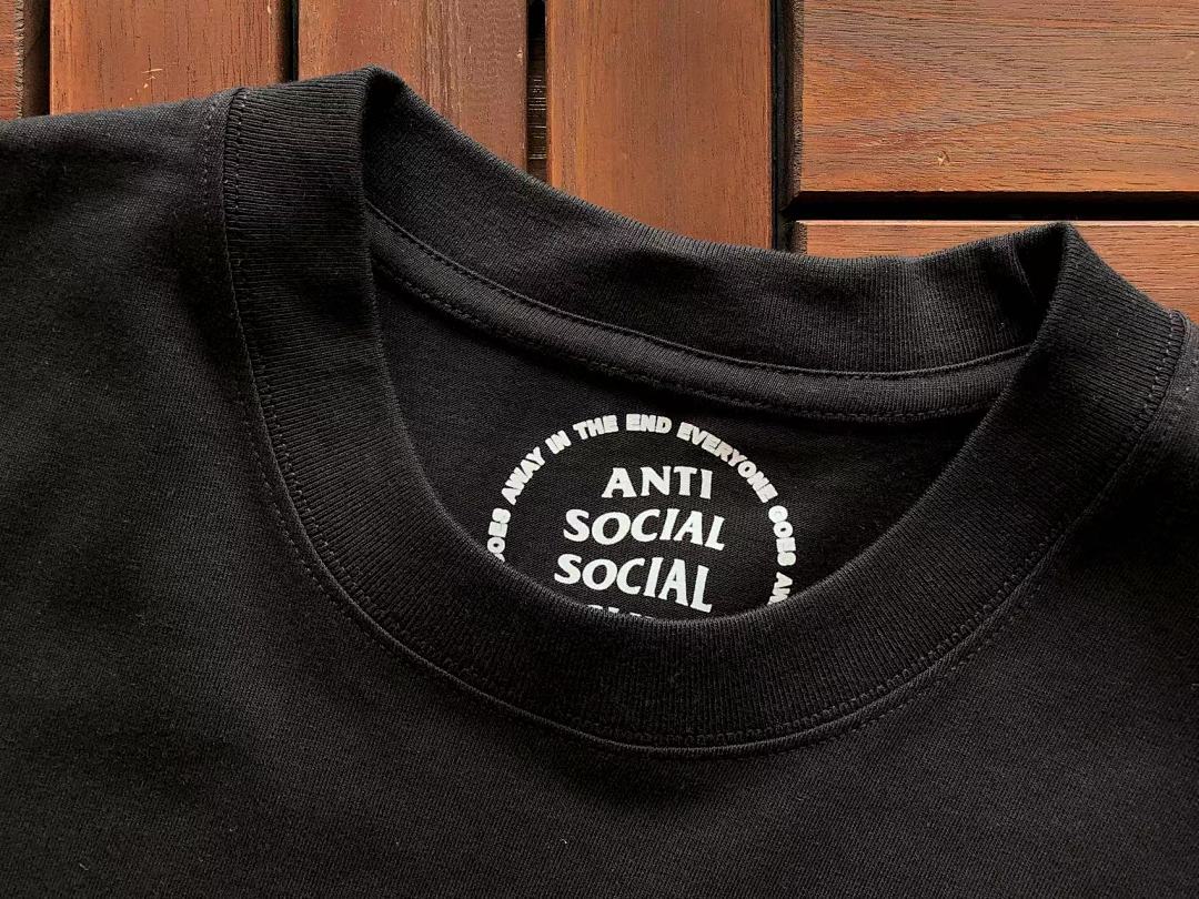On Running ~89 ANTI SOCIAL CLUB T-SHIRT - Image 18