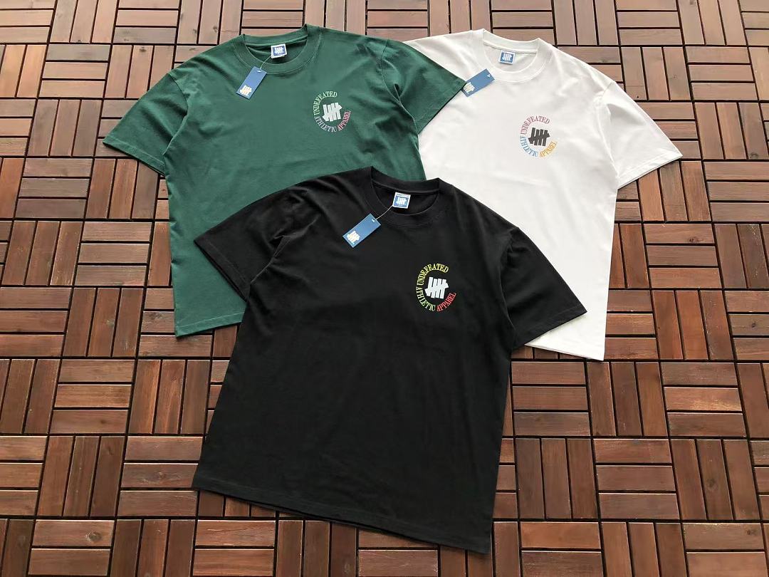 On Running ~85 UNDEFEATED T-SHIRT 55070626 (Im 185CM 80KG Iwear Size L In The Photo) - Image 7