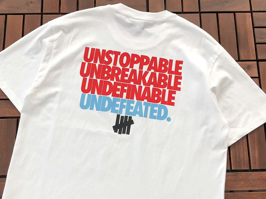 On Running ~85 UNDEFEATED T-SHIRT 11123017 (Im 185CM 80KG Iwear Size L In The Photo) - Image 8