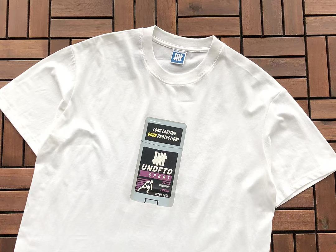 On Running ~85 UNDEFEATED T-SHIRT 55063071 (Im 180CM 68KG Iwear Size L In The Photo) - Image 8